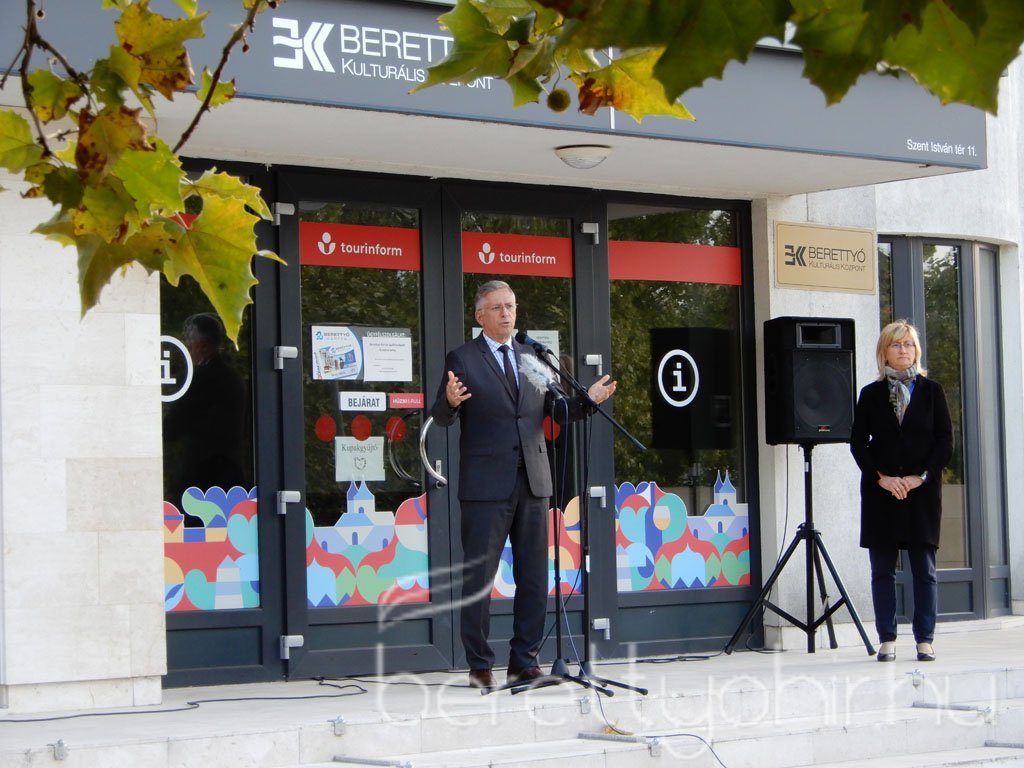 Kádár Vitéz emléknap 09